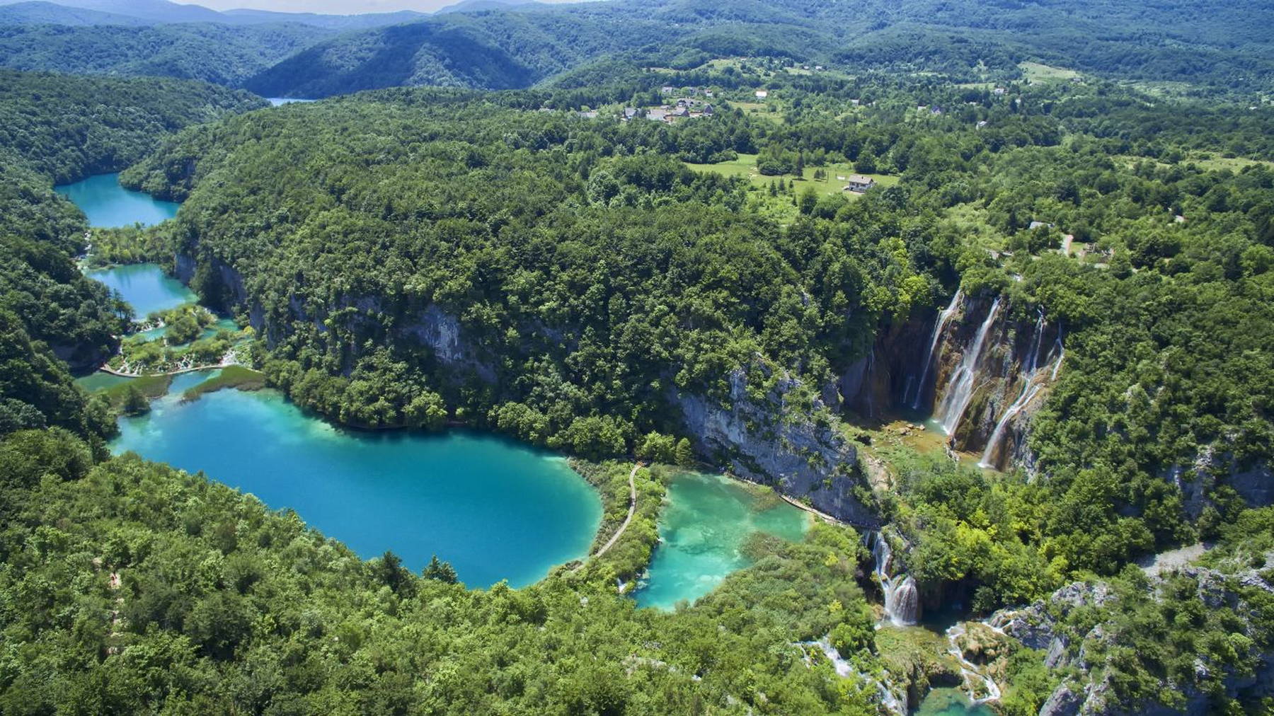 Nationalpark Plitvicer Seen  Kroatien Reiseführer √