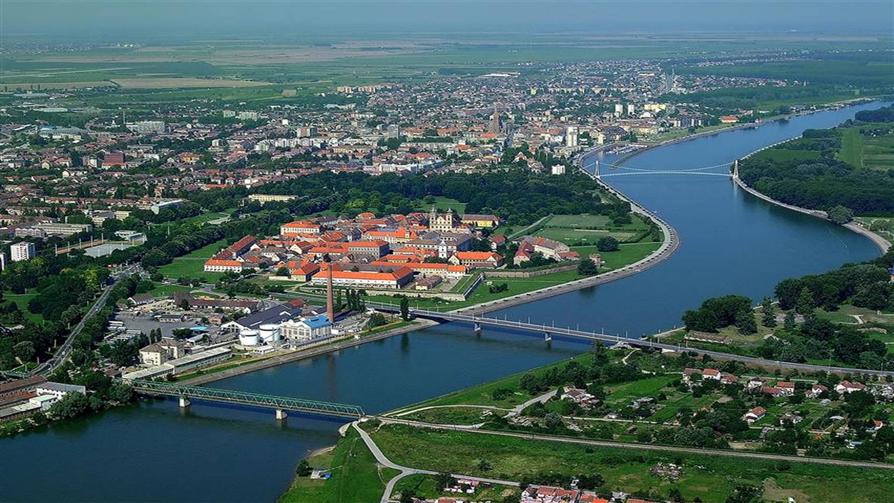 Osijek - Kroatien Reiseführer - von Kroati.de √